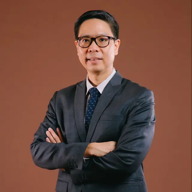 รศ.ดร.อธิภัทร มุทิตาเจริญ