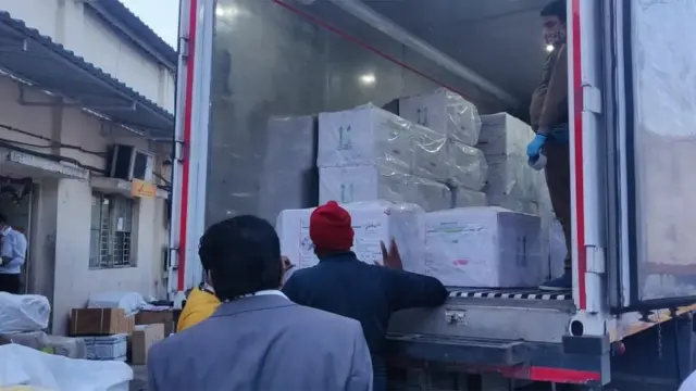 કોરોના રસી