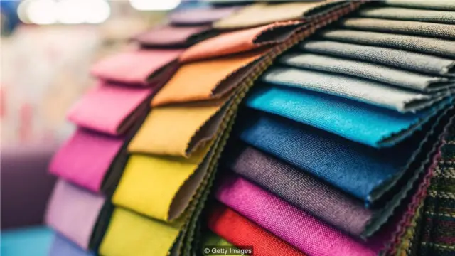 和面料或油漆打交道的人能区分明暗度不同的颜色，但大多数人却会将这些颜色混为一谈。(Credit: Getty Images)