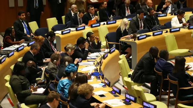 Qaramada midoobay sanad weliba waxay adeegsataa tarjumaadda lqoraallo aad u badan