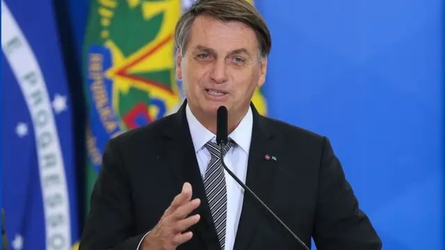 Bolsonaro discursando