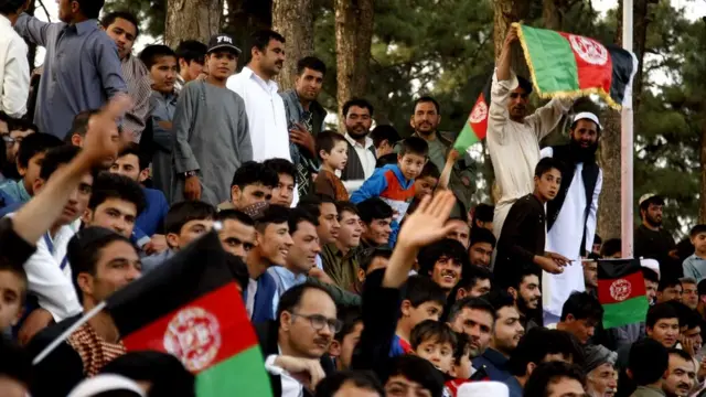 رقابت های فوتبال جام سبز با حضور تیم‌های ایرانی در هرات آغاز شد