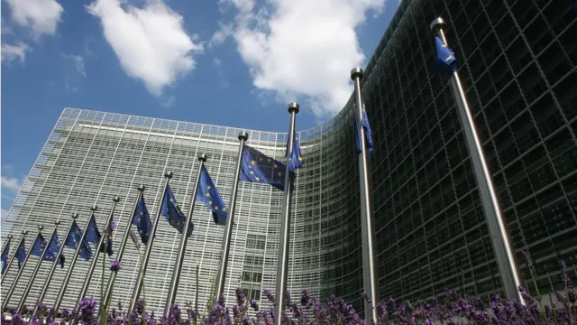 ساختمان کمیسیون اروپایی که در شهر بروکسل، پایتخت بلژیک قرار دارد