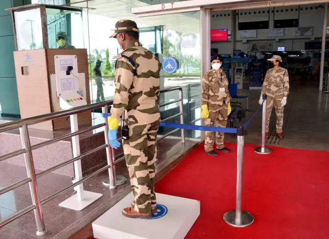 झारखंडची राजधानी रांची इथलं बिरसा मुंडा आंतरराष्ट्रीय विमानतळ