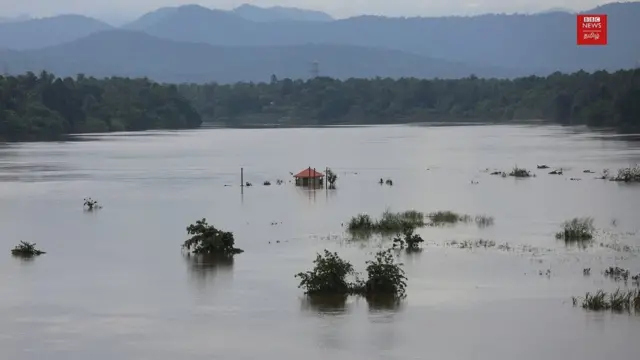 கேரள பெருமழை (புகைப்படத் தொகுப்பு)