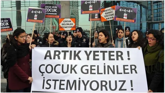 Unjuk rasa pernikahan anak