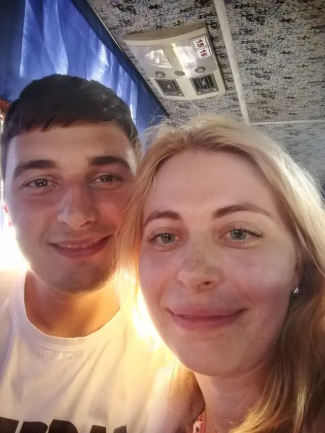 Suuraa Slaadjaan fi Anaan oofee ka'an