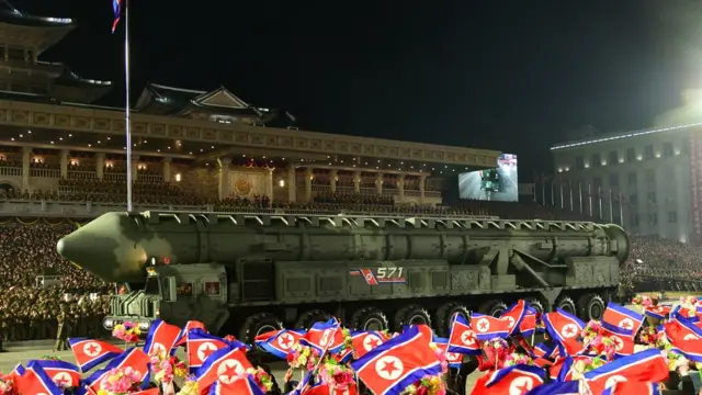 parada, severna koreja