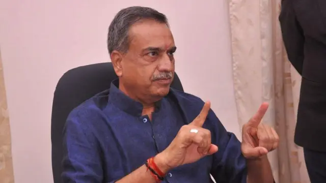 जस्टिस मुकेश रसिक भाई शाह