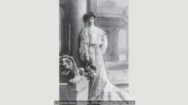 پرتره‌ای از لوییزا کاساتی که در سال ۱۹۰۶ شش سال پس از ازدواج او با مارکی کامیلو کاساتی استامپا دی سونچینو کشیده شده است - آنها در سال ۱۹۱۴ از هم جدا شدند