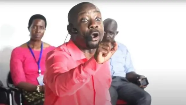 Gwajina hana uzoefu katika siasa lakini ni mtu maarufu kutokana na huduma zake za kiroho