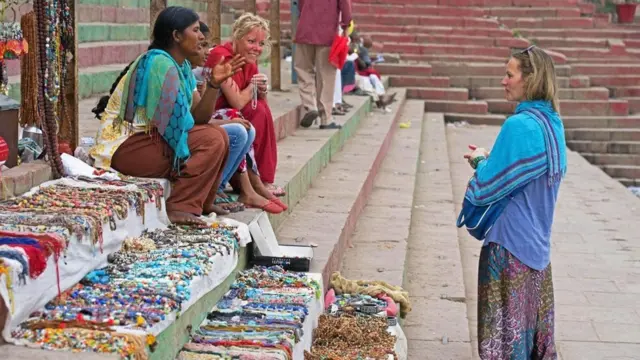 सिर हिलाने का बर्ताव, भारतीय संस्कृति, परंपरा, इंडियन हेड वॉबल, Indian Head Wobble, Indian Nodding