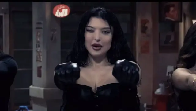 آرام جوینده در تیزر آهنگ جدید ساسی با نام «مارمولک»