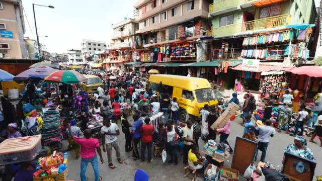 Lagos est une ville très peuplée