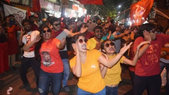 "मोदी-ममतांना कोरोनाची पर्वा नाही, आम्ही काय करणार" डॉक्टरांचं निवडणूक आयोगाला पत्र
