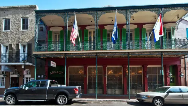 阿尔诺德餐馆（Arnaud's）是为回收项目提供牡蛎壳的26家餐馆之一