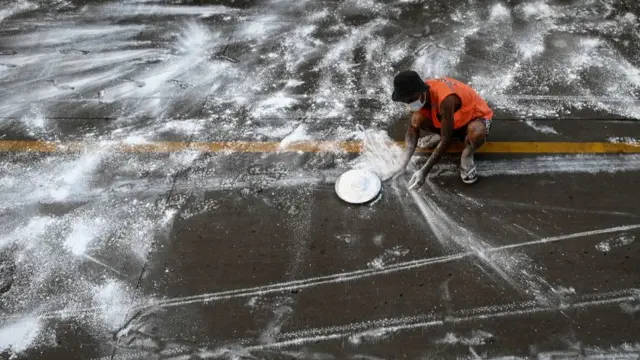 တစ်လကျော်တွင်း လူနာ ၁၄၀ ကျော်သွားပါပြီ။