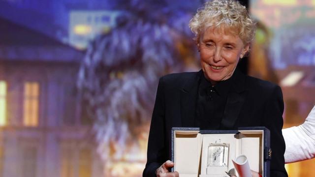 Клер Дени получает Гран-при Каннского кинофестиваля 28 мая 2022 года