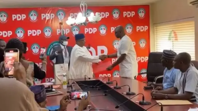 Aworan Ayodele Fayose