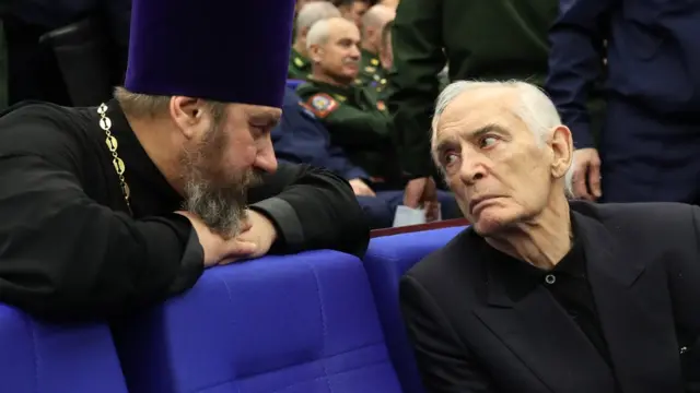 Василий Лановой