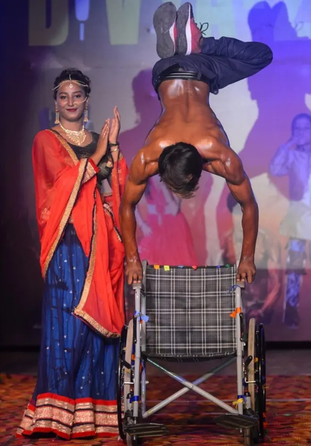 विकलांगों का फ़ैशन शो