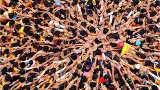 પ્રતીકાત્મક તસવીર