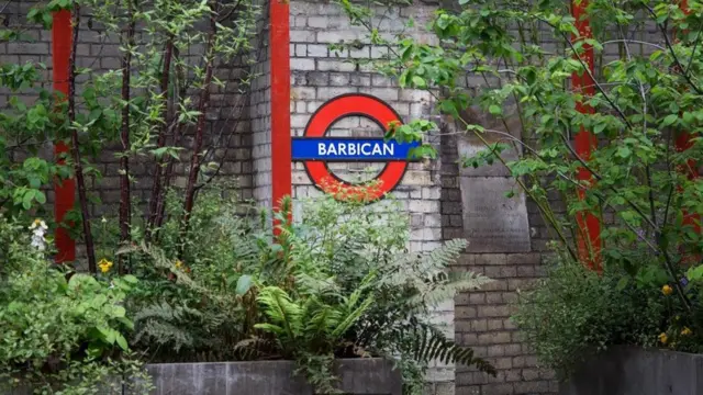 Estaçãocomo abrir conta na traderbetBarbican