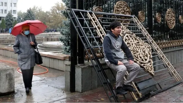 Kırgızistan protestolar