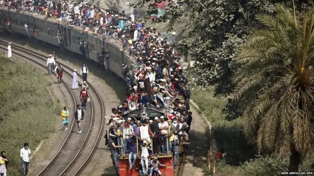 ਬੰਗਲਾਦੇਸ਼ ਦੇ ਮੁਸਲਿਮ ਸ਼ਰਧਾਲੂ