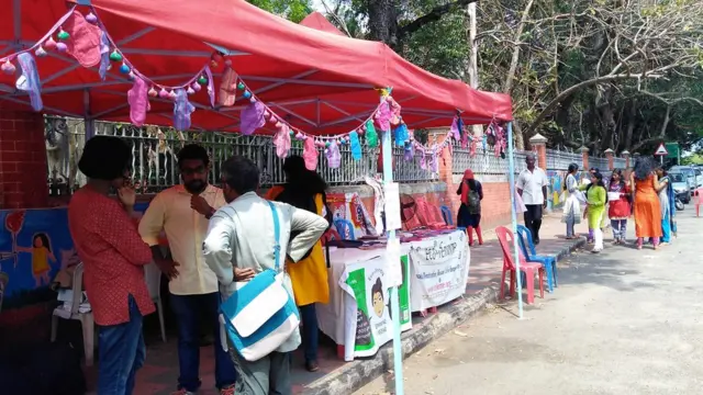 सेलिब्रेट मेंस्ट्रुएशन