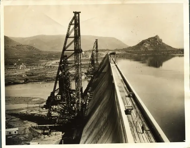 மேட்டூர் அணை