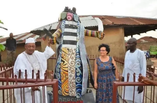 Alaafin ati Ọmọwe Gomez