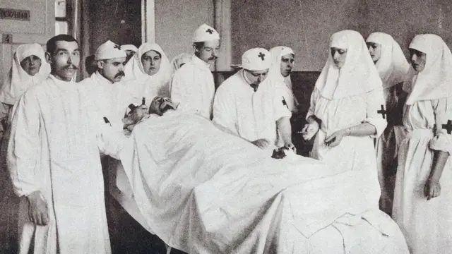 قصة الأميرة التي أحدثت ثورة في مجال الطب العسكري