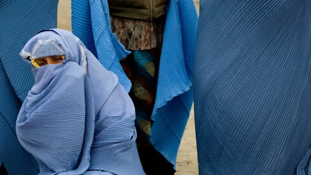 افغان مېرمنې