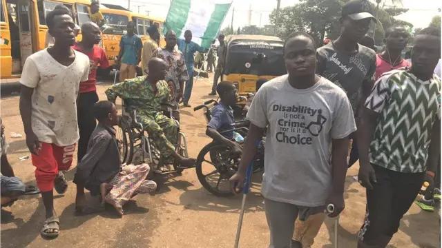 Awọn akanda ẹda to n fẹhonu han