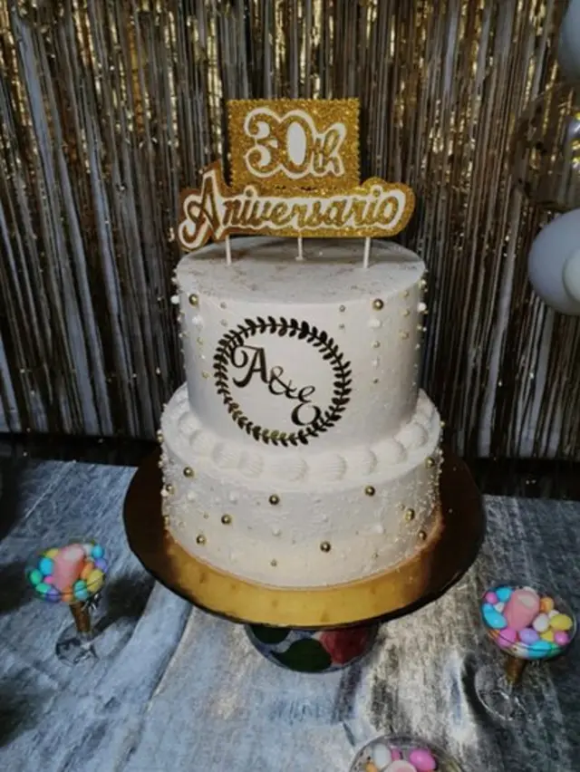 Torta de Yamis Bakery.