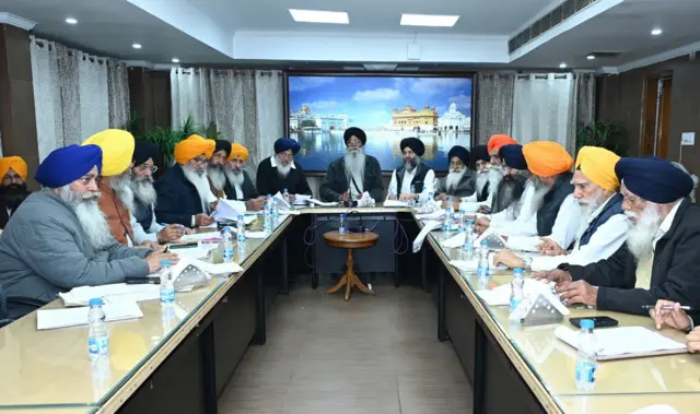 ਸ਼੍ਰੋਮਣੀ ਕਮੇਟੀ ਅੰਤਰਿੰਗ ਕਮੇਟੀ