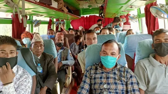 क्वारन्टीन पछि बस