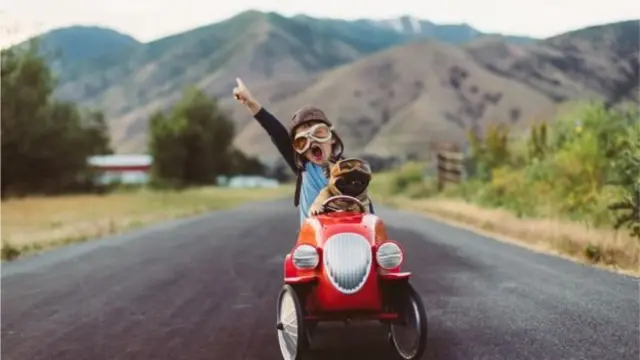 Психолог баланын каалоосун сыйлаш керек дейт