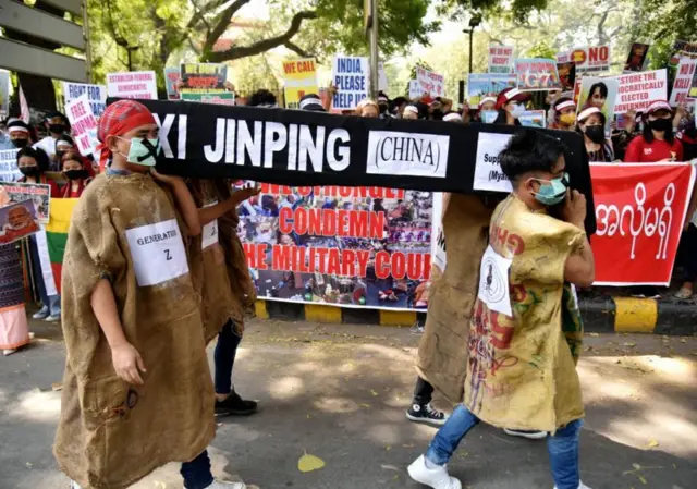 म्यानमारमधील निर्वासित