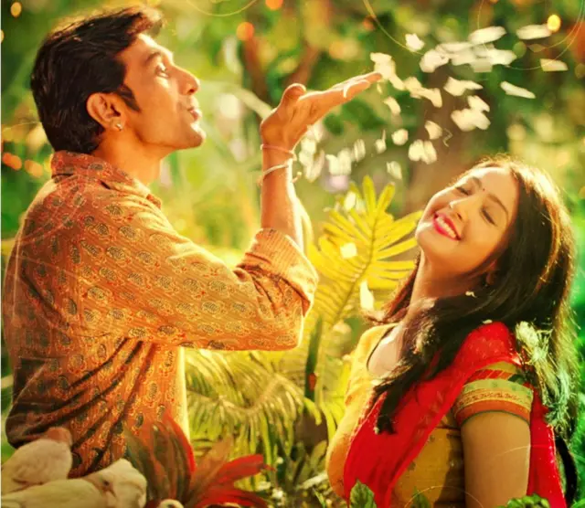 రావణ్‌లీల, ప్రతీక్ గాంధీ, భవయ్