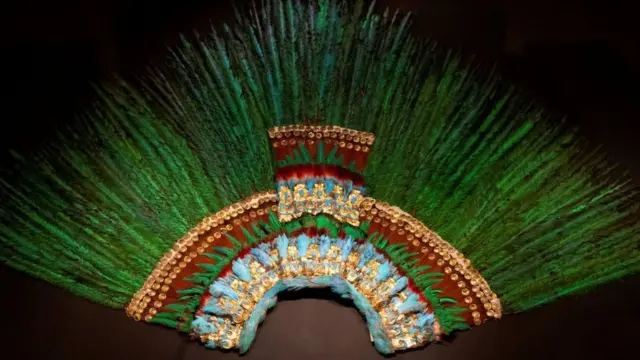 El tocado de Moctezuma Xocoyotzin