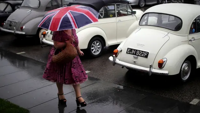 Британский "Моррис Майнор" мог бы стать конкурентом "Жуку"… Но не стал. Хотя до сих пор имеет своих приверженцев и фан-клуб в стране