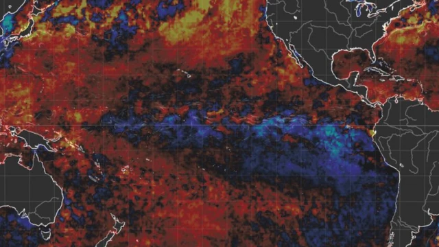 Imagem de satélite mostra formação de furacões