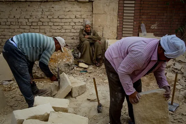 عمال مصريين