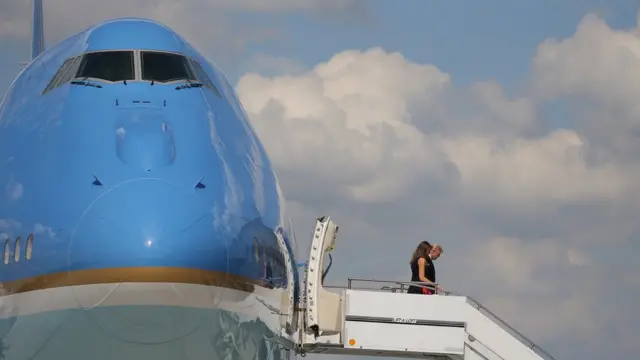 Mr and Mrs Trump arrive in Hamburg