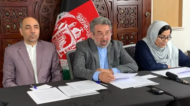 د افغان دولت مذاکراتي ډله