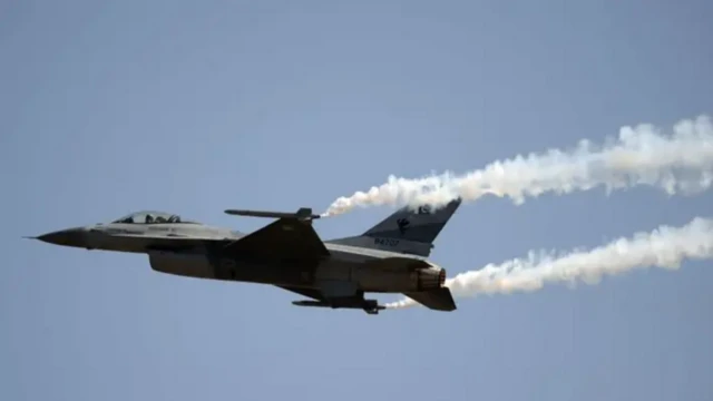 అమెరికా, యుద్ధ విమానాలు, క్షిపణలు