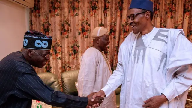 Bola Tinubu na cikin wadanda suka mara wa Buhari baya a zaben 2015