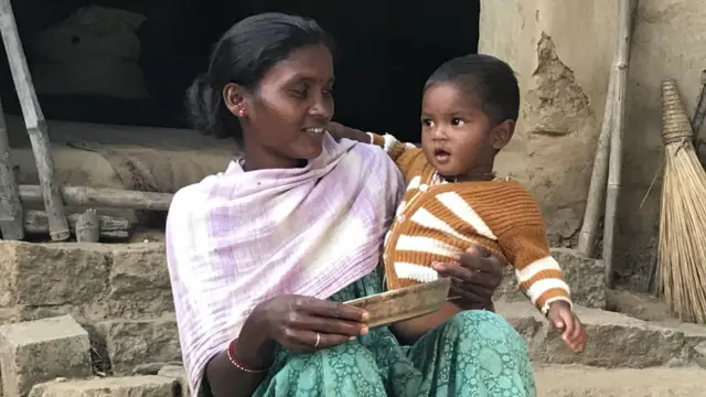 फेलोमिना बारला, मातृवंदन योजना